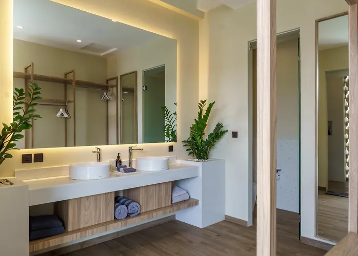 Private Romantic Pool 1bd In *